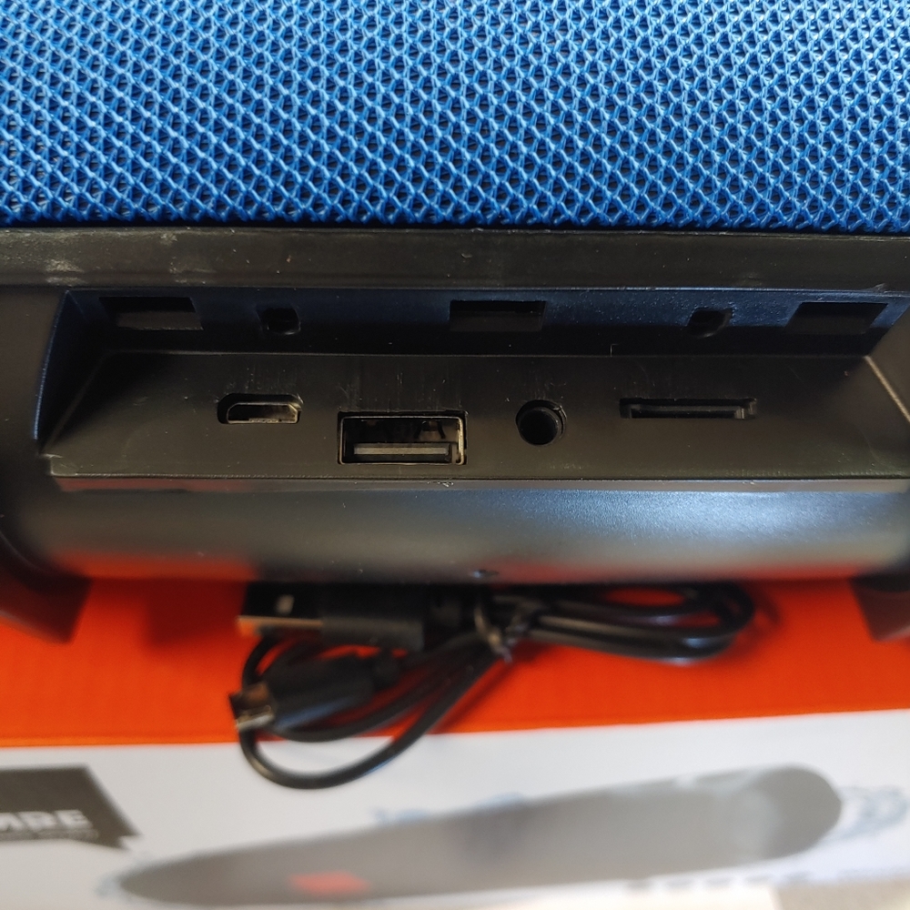 Bluetooth Speaker Portable - Blue with Shoulder Strap - Picture 10 of 10